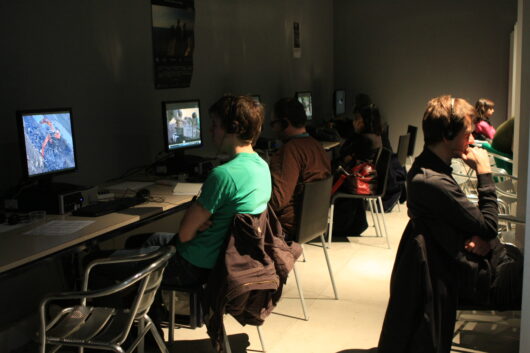 25 Mars - Vidéothèque professionnelle du festival 25 Mars © Marion Staltel