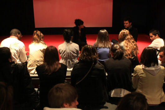 18 Mars - Compétition Française. Rencontre scolaire avec la réalisatrice Pascale Thirode autour de son film ACQUA IN BOCCA © Marion Staltel