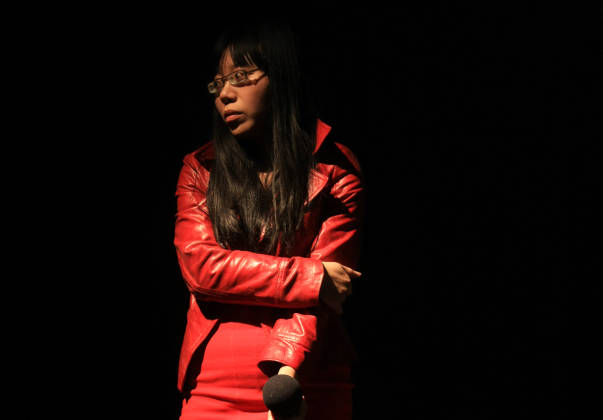 19 Mars - Dédicaces et Ateliers. La réalisatrice Xiaolu Guo présente son film AN ARCHEOLOGIST'S SUNDAY © Marion Staltel