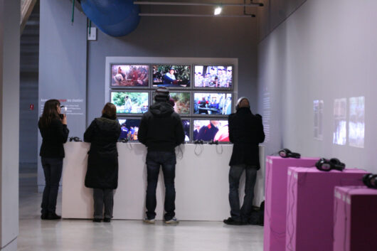 5 Mars - Installation Auvergne-mosaïque, de Sophie Bruneau et Marc-Antoine Roudil, dans le Forum -1 © Valérie Dupoy