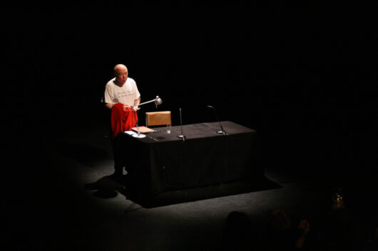 10 Mars - Lecture Publique. La télévision racontée par Jacques Sojcher (philosophe et essayiste) © Valérie Dupoy