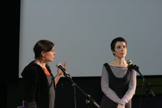 12 Mars - Compétition Française. La réalisatrice Svetoslava Koleva présente son film DOSSIER avec Frédérique Devillez (au micro) © Valérie Dupoy