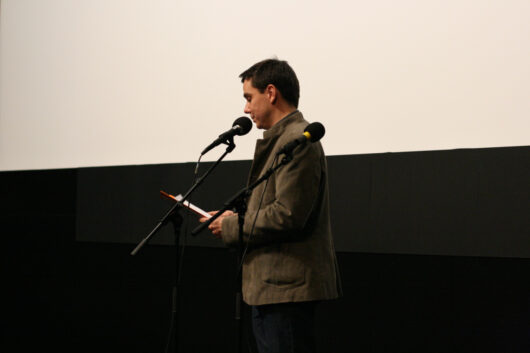 14 Mars - Cérémonie de Clôture. Palmarès. Javier Packer-Comyn, directeur artistique de la 31e édition de Cinéma du réel © Valérie Dupoy