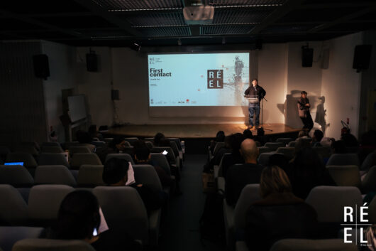 24 Mars - ParisDOC - First contact © Hervé Veronese