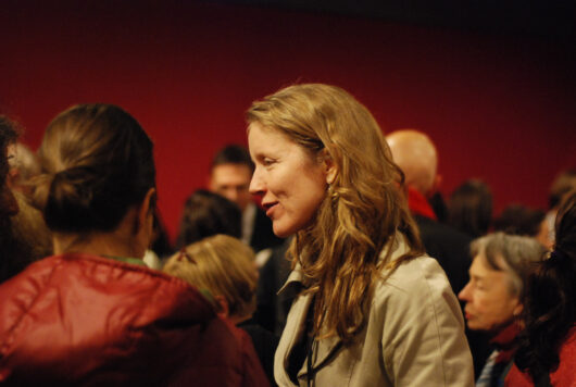 13 Mars - Cocktail. La réalisatrice Lucia Small © Mélodie Penet