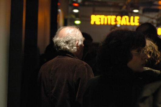 14 Mars - File d'attente devant la petite salle du Centre Pompidou © Caroline Cieslik