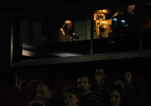 14 Mars - Cabine de projection © Caroline Cieslik