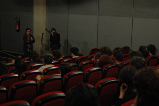 9 Mars - Marie-Pierre Duhamel-Muller et Bouchra Khalili présente une séance de la Carte Blanche à la Cinémathèque de Tanger © Caroline Cieslik