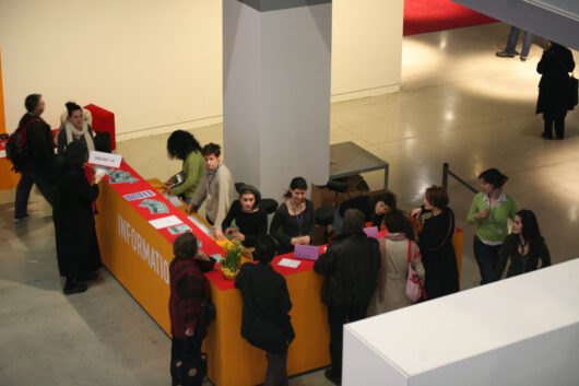 10 Mars - Bureau d'informations du festival © Florent Michel