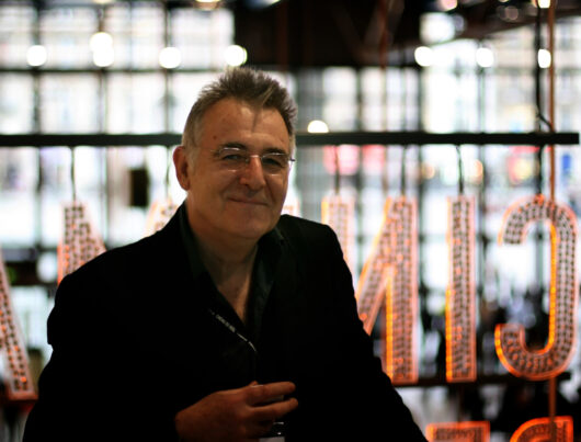 John Smith, réalisateur de DIRTY PICTURES et de HOTEL DIARIES 1 - 7 © Nicolas Rapin