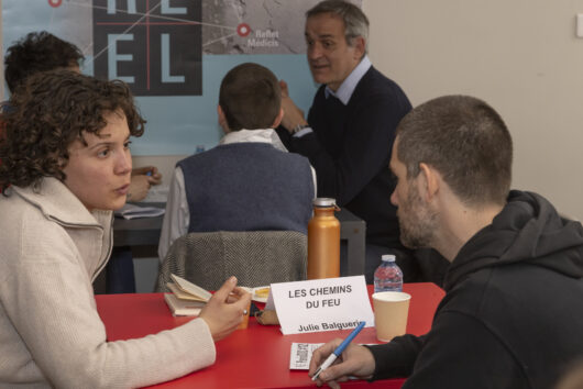 24 Mars - ParisDOC - First contact © Hervé Veronese