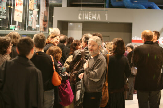 17 Mars - File d'attente pour la cérémonie de clôture du festival © Florent Michel