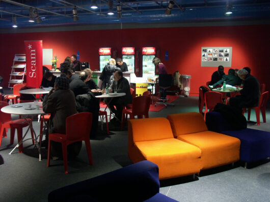 4 Mars - Cafétéria © Sylvain Bich